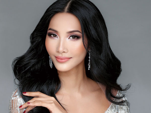 Với 69% bình chọn, Hoàng Thùy chiến thắng áp đảo giành được giải thưởng 'Best Face' trước thềm chung kết HHHV 2017