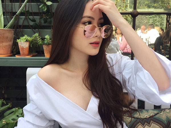 'Đệ nhất hot girl Lào' sexy không tưởng sau 1 năm nổi tiếng
