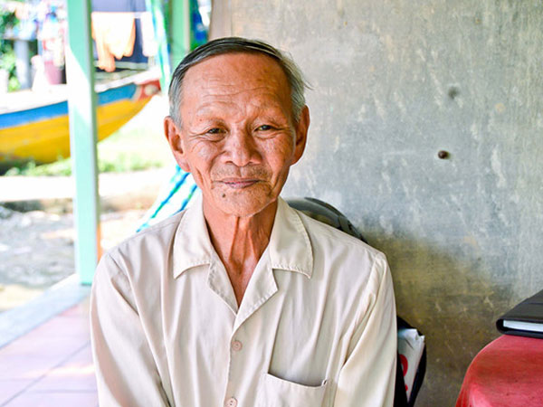 Kỳ lạ người đàn ông 'chết đi sống lại' bỗng hết mù hết câm