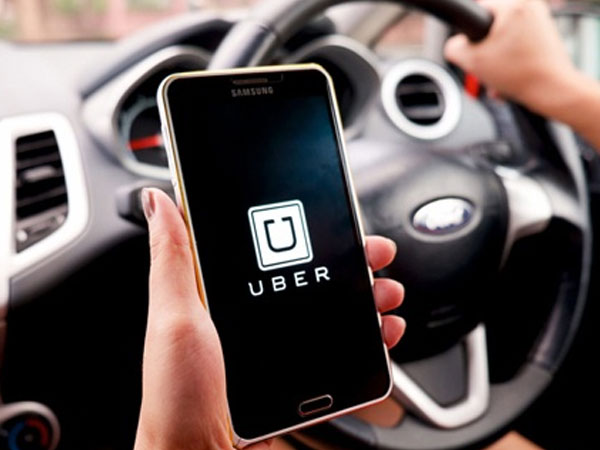 Bộ Giao thông công nhận hợp đồng điện tử của Uber, Grab