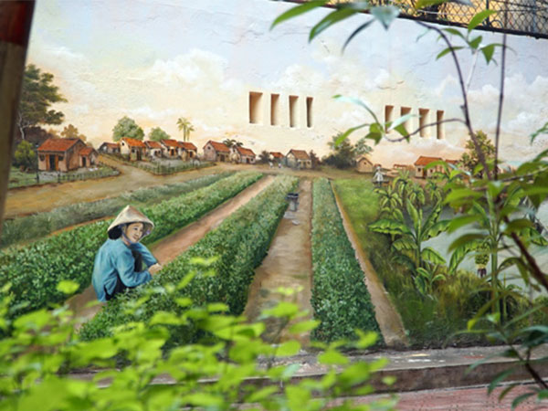 Độc đáo: Tranh 3D đẹp mê hồn trong khu tập thể Pháo Đài Láng