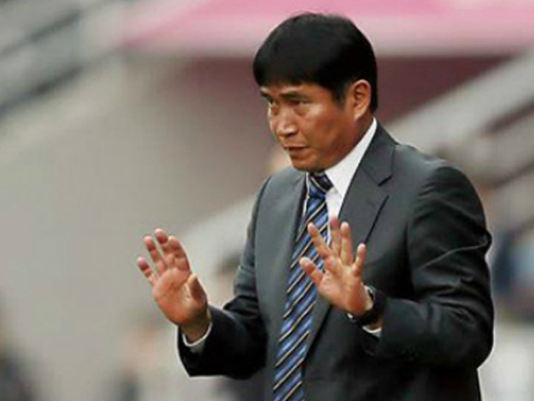HLV U23 Hàn Quốc: 'Việt Nam có vấn đề ở hàng thủ'
