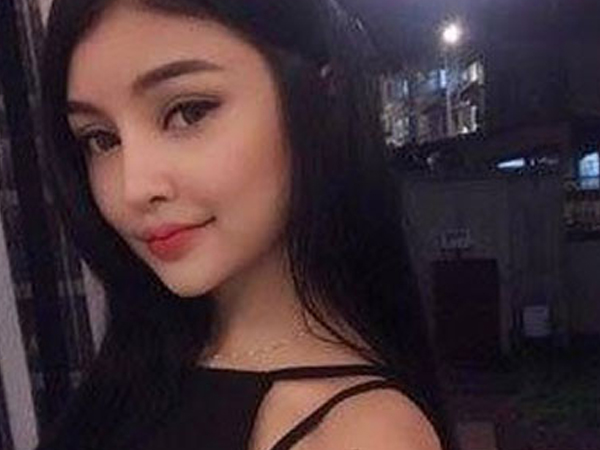 Cô gái 19 tuổi xinh đẹp treo cổ bằng quần bò trong phòng khách sạn