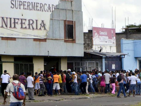 Nạn cướp lương thực hoành hành ở Venezuela