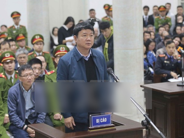 Bị cáo Đinh La Thăng khen bị cáo Phùng Đình Thực thế nào?