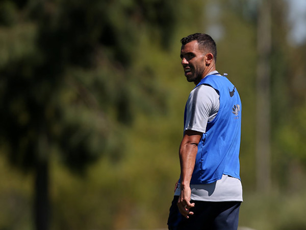 Sau 1 năm, Tevez rời Trung Quốc với 40 triệu USD