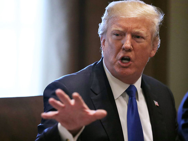 TT Trump tiếp tục thúc đẩy xây tường biên giới