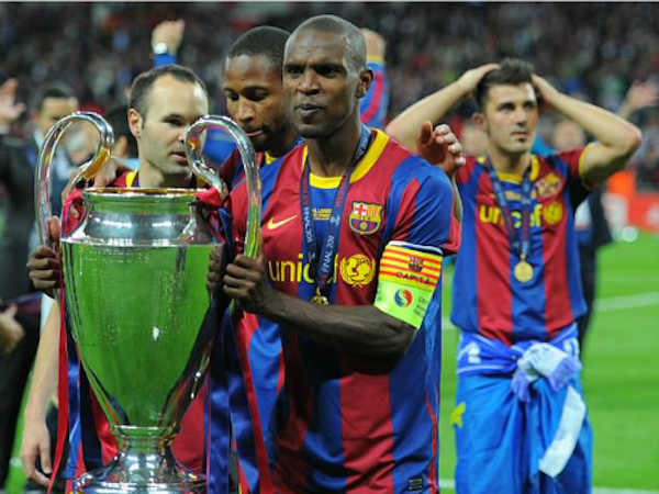Abidal từng giống 'xác chết' trong mắt Messi và cầu thủ Barca