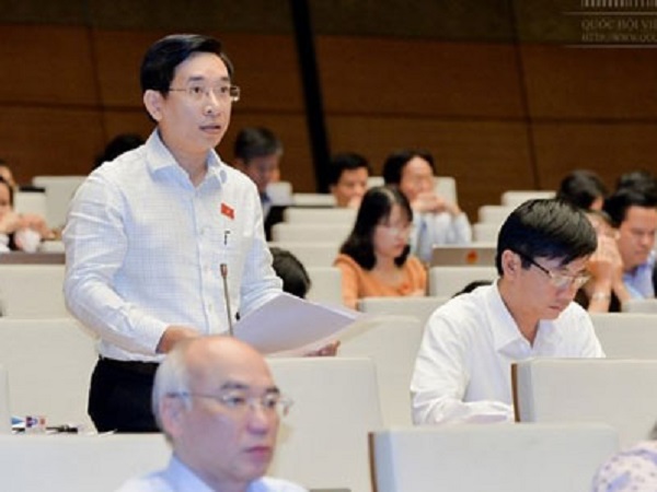 Đã có bao nhiêu cán bộ 'từ quan'?