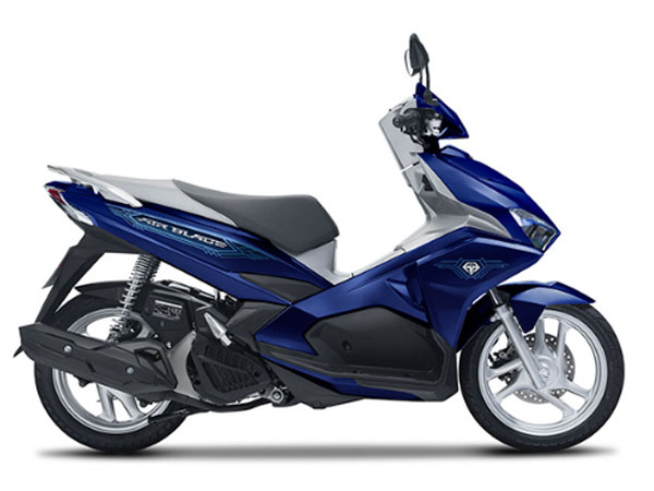 Đón chào 2018, dòng xe tay ga ăn khách Honda Air Blade ở thị trường Việt có thêm màu mới rất bắt mắt với giá bán tăng nhẹ.