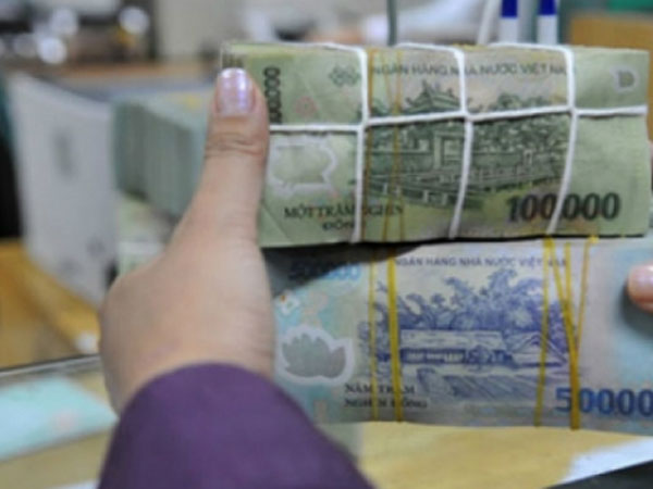Nhiều ngân hàng giảm lãi suất cho vay