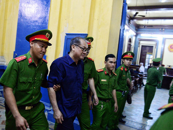 Sếp VNCB cố khai nghìn tỷ lãi ngoài trả cho ông Trần Quý Thanh