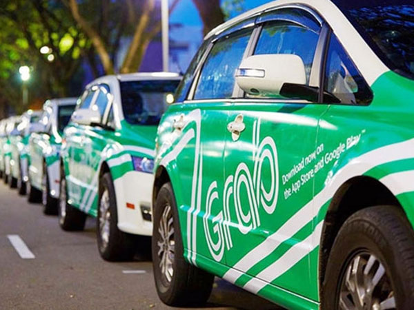 Bộ GTVT yêu cầu dừng hoạt động tại 3 tỉnh, Grab nói dư luận hiểu nhầm