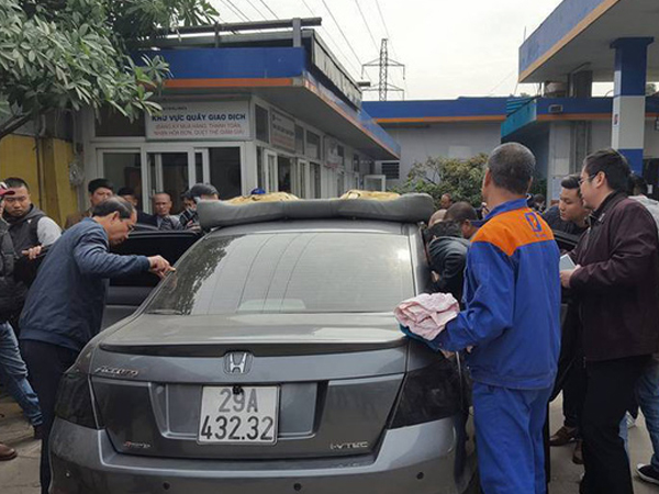 Kỹ sư Honda lên tiếng vụ xe ô tô dung tích bình xăng 65L đổ được gần 82L