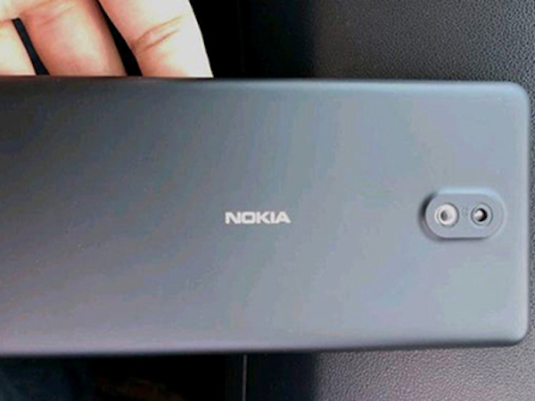 Lộ ảnh smartphone Nokia 1 giá chỉ 95 USD