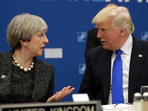 Trump tuyên bố hủy thăm Anh vì bất bình với Obama bán rẻ sứ quán