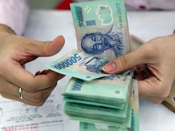 Doanh nghiệp rầm rộ 'thưởng tết' cho cổ đông trước tết Nguyên đán