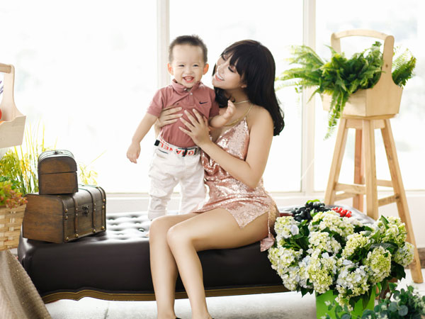 Phi Thanh Vân mua nhà gần 10 tỷ, mừng con trai lên 2 tuổi