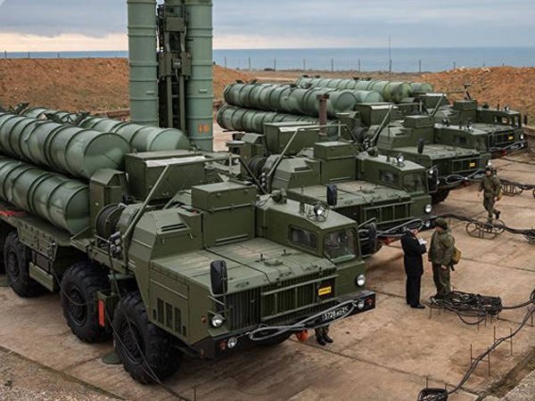 Tên lửa S-400 bao trùm lưới phòng không Nga ở Crimea