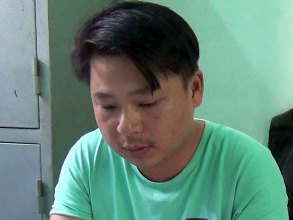 Vào vai thợ chụp ảnh ngoại cảnh để trộm cắp tài sản