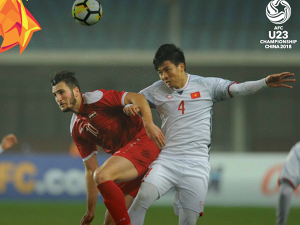 CĐV Syria trách tiền đạo đội nhà tệ như Benzema