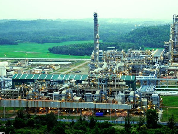 Đấu giá cổ phần Dung Quất: Khó tin mức gần 15 triệu đồng một cổ phiếu