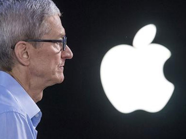 CEO Apple 'xin lỗi sâu sắc' vì làm chậm iPhone cũ