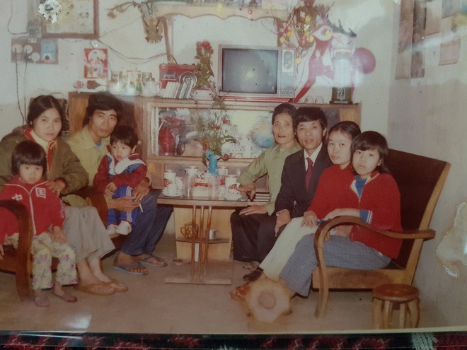 Cư dân mạng thi nhau chia sẻ loạt ảnh 'Tết ngày ấy' khiến ai cũng bồi hồi