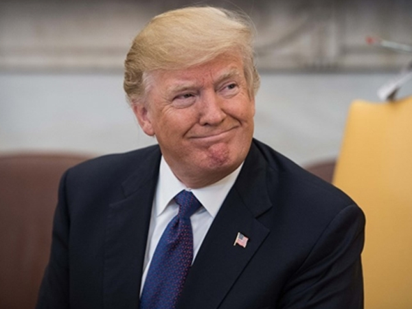 Trump công bố giải 'kênh tin giả' của năm