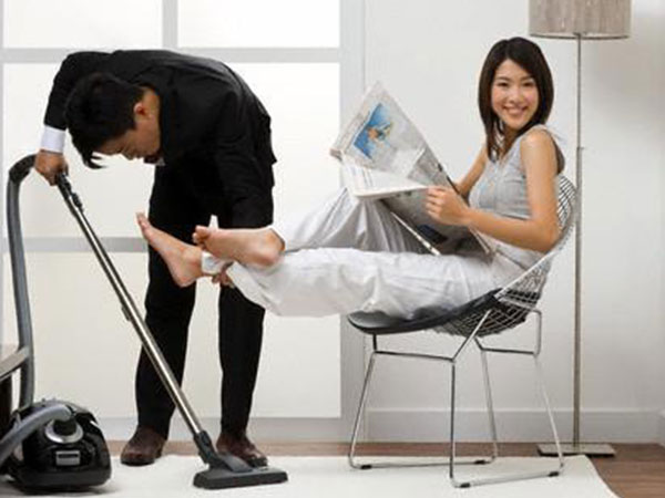 Ham hố lấy vợ đẹp, tôi khốn khổ khi vợ lười chảy thây, không động tới việc gì