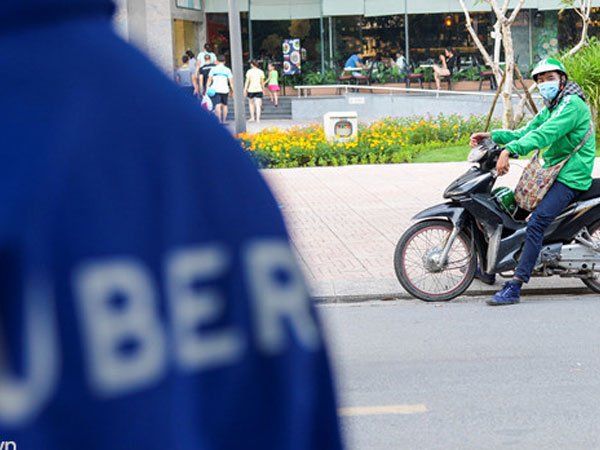 Ứng xử với Grab, Uber: Tiền lệ cho chính sách thời công nghệ 4.0