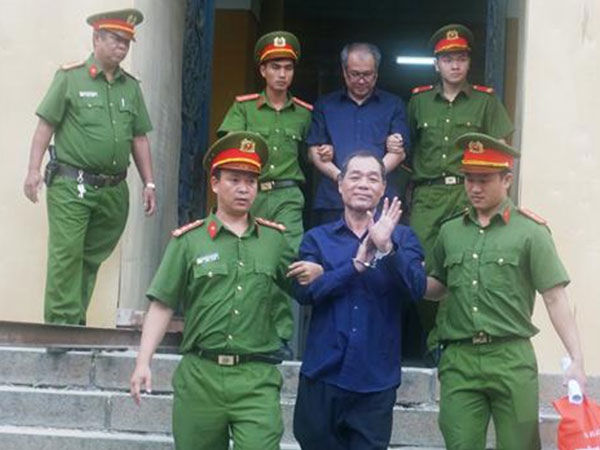 Vụ Phạm Công Danh: Đề nghị giải tỏa kê biên nhà người thân Trầm Bê