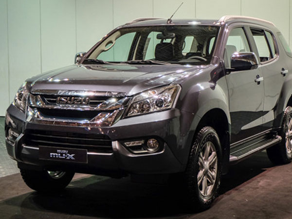 Xả hàng tồn, Isuzu mu-X giảm giá hơn 100 triệu đồng
