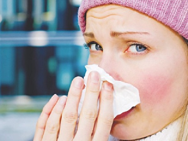 5 cách phòng tránh viêm mũi dị ứng lúc chuyển mùa