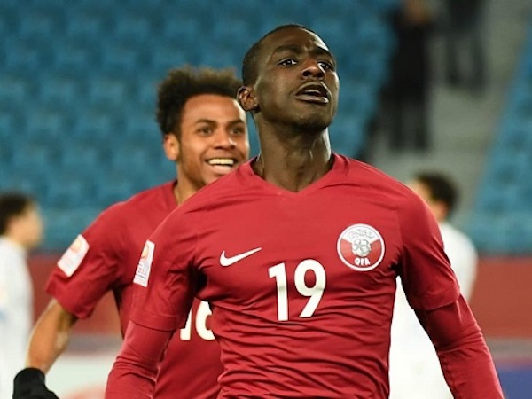 Cánh trái là hướng công chủ đạo của U23 Qatar