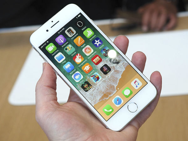 iPhone 8 bán chạy hơn iPhone X tại Mỹ