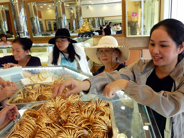 Vàng 'lạ' trên thị trường