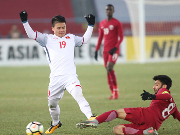 Hàng quán miễn phí cho người tên Dũng, Hải mừng U23 Việt Nam vào chung kết
