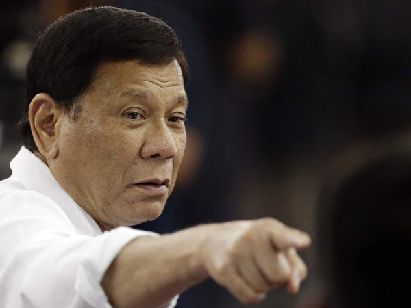 Giận vì dân bị cưỡng hiếp, ông Duterte đòi rút lao động ở Trung Đông