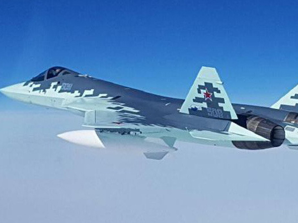 Siêu tiêm kích Su-57 bắt đầu cất cánh với vũ khí mới