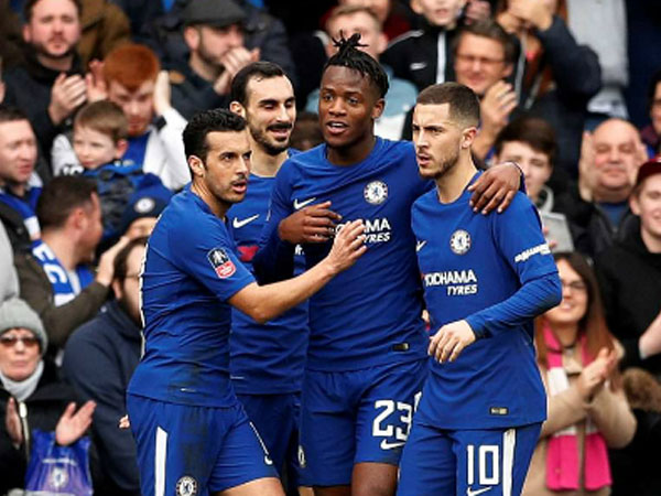 Chelsea vùi dập Newcastle, vào vòng năm Cup FA