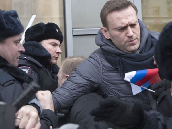 Navalny - đối thủ của Tổng thống Putin vừa được thả sau ngày biểu tình