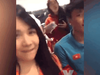 Thanh Bi gây bức xúc khi livestream U23 Việt Nam trong bữa ăn đêm