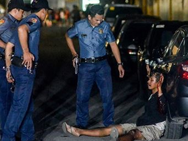 Cảnh sát Philippines tiếp tục chiến dịch chống ma túy gây nhiều tranh cãi