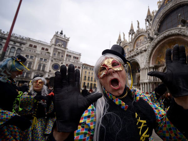 Lễ carnival phù phiếm trứ danh của thành phố Venice
