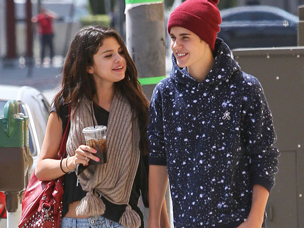 Thực hư chuyện Justin Bieber và Selena Gomez đã chia tay?