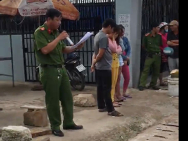 Nơi công khai người mua bán dâm: 'Nóng' nạn cà phê kiêm kích dục