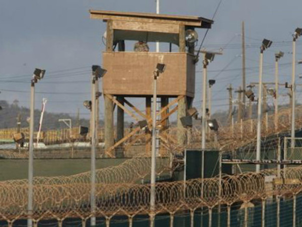 Tổng thống Trump quyết không đóng cửa nhà tù Guantanamo