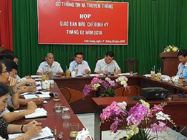 Kiên Giang họp báo thông tin vụ ‘bêu danh’ mua bán dâm