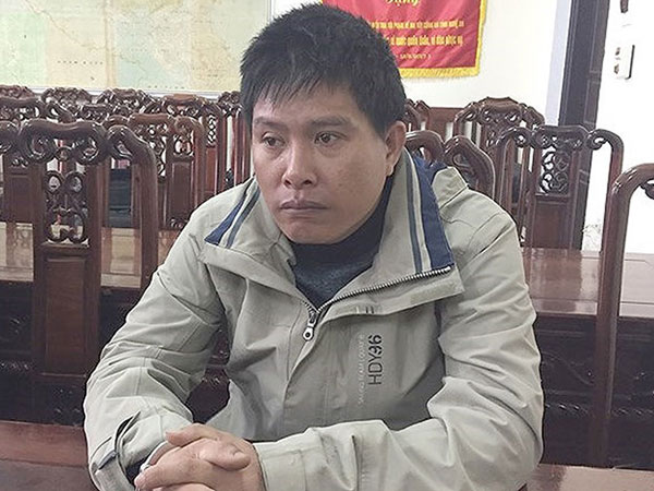 2 kẻ buôn ma túy rút dao chống trả cảnh sát quyết liệt
